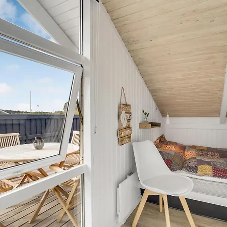 Three-bedroom Harboore With A Fireplace 06 Holiday home Harboor