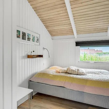 Holiday home Three-bedroom Harboore With A Fireplace 06 *