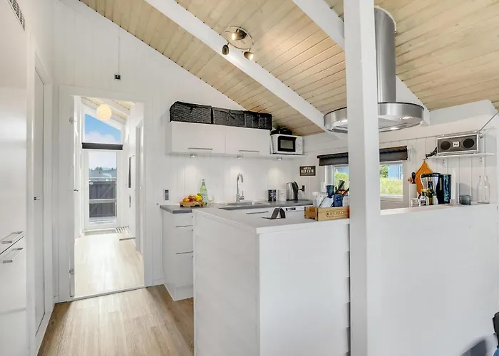 Three-bedroom Harboore With A Fireplace 06 بيت للعطل