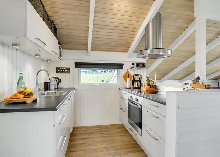 Three-bedroom Harboore With A Fireplace 06 بيت للعطل *